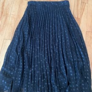 Women skirt